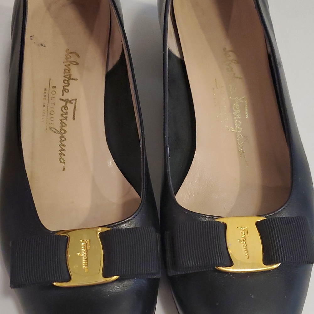 Vintage Salvatore Ferragamo Black Pump with Gold Buckle